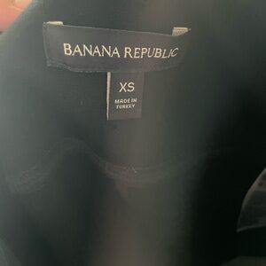 BANANA REPUBLIC